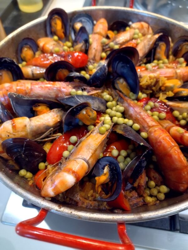 Paella ( min 6 personnes )