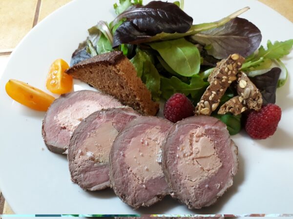 Magret de canard farci au foie gras
